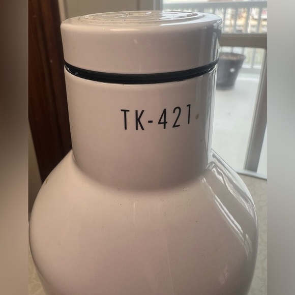 Corkcicle | Star Wars Storm Trooper 16 oz. Canteen. - Picture 7 of 16